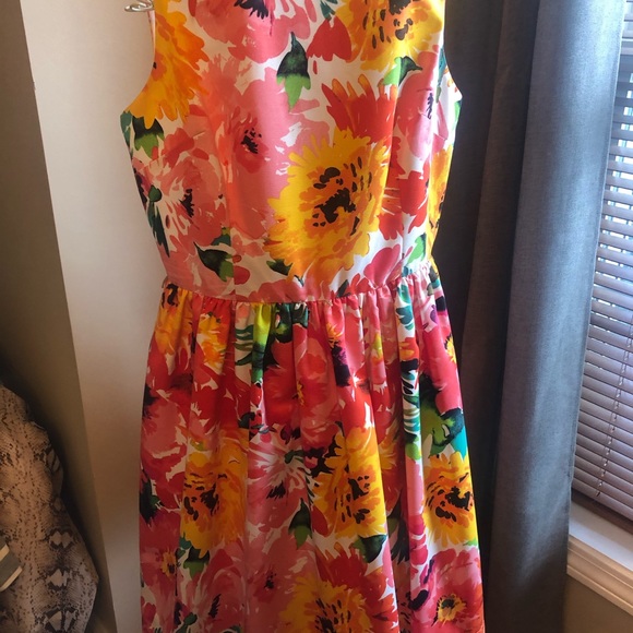 Eliza J floral dress - Picture 6 of 6